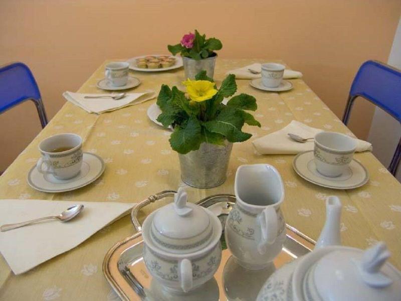 I Colori Di Sara Bed & Breakfast CTA Eksteriør bilde
